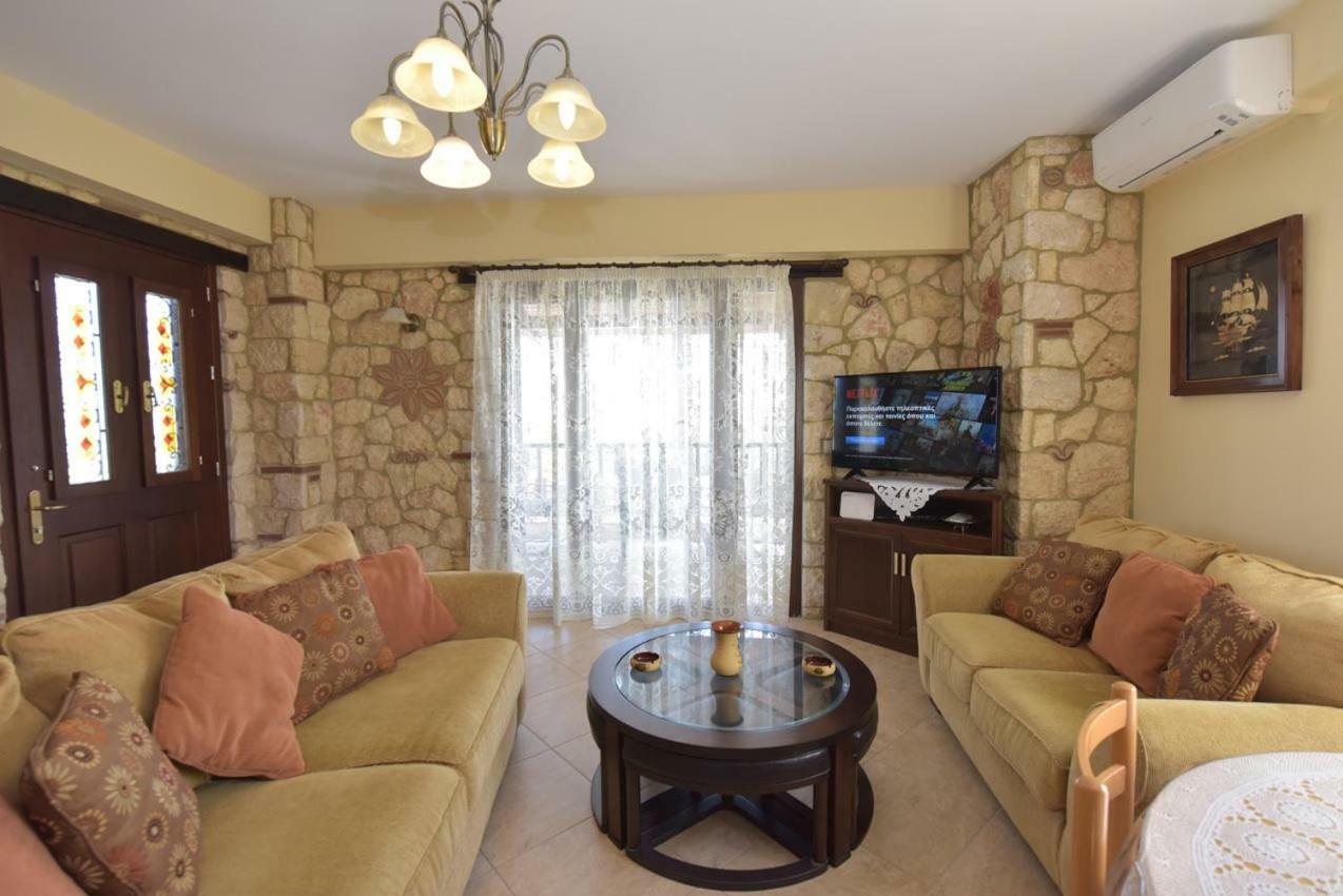Captain's Villa Appartments Psakoudia Extérieur photo
