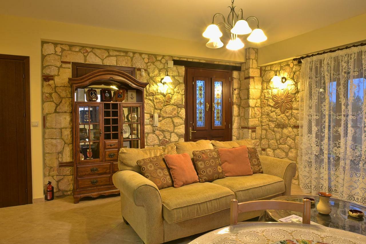 Captain's Villa Appartments Psakoudia Extérieur photo
