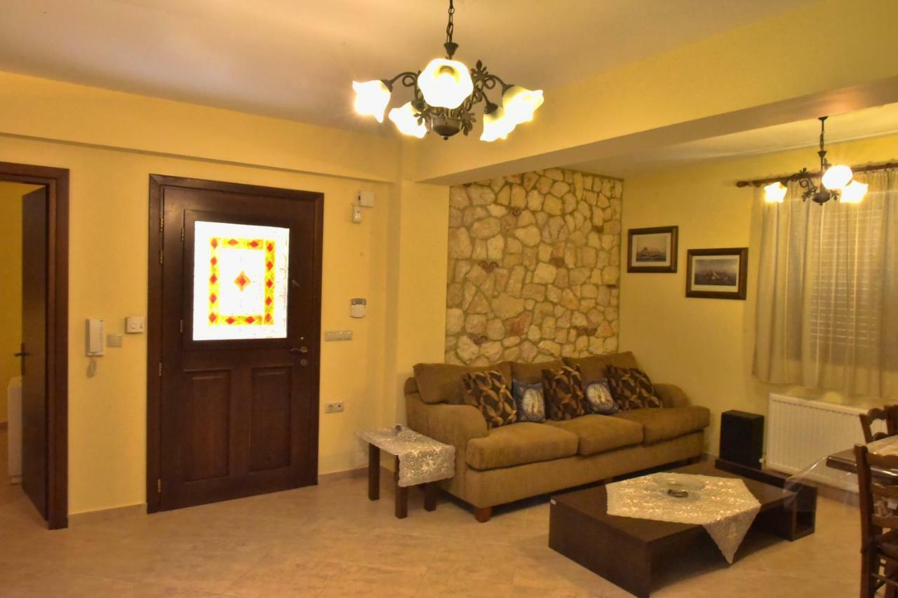 Captain's Villa Appartments Psakoudia Extérieur photo